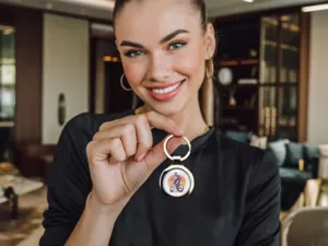 Designer Schlüsselring Luxus Premium Metall Look